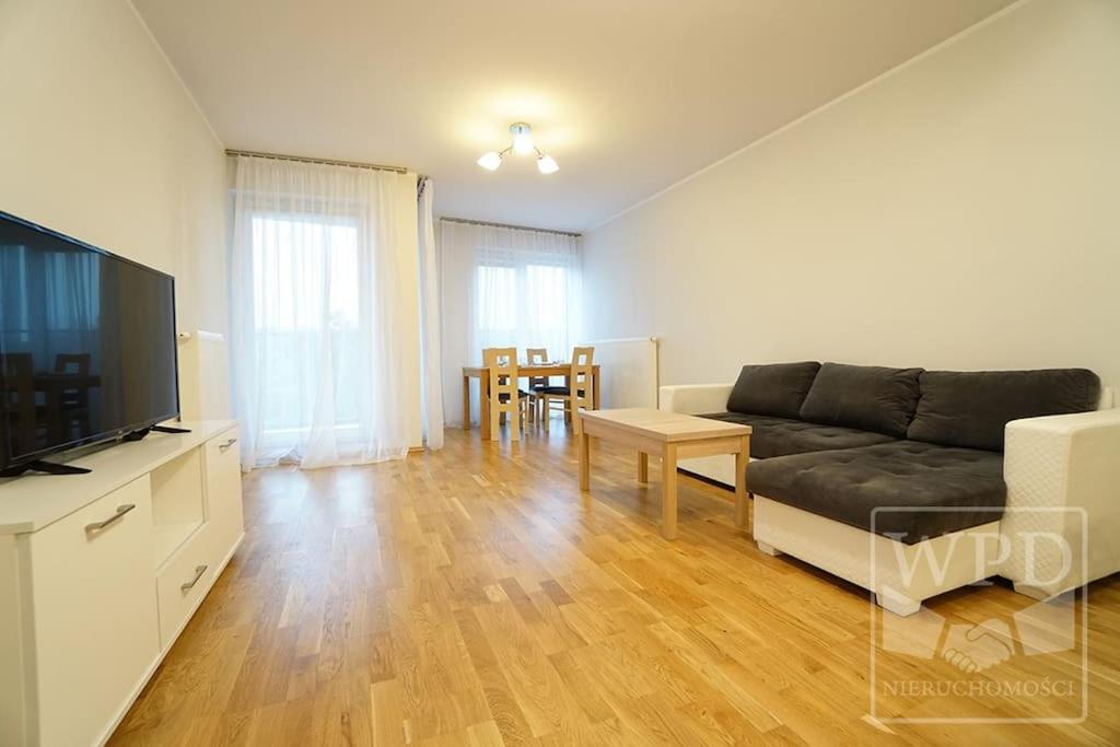 Modern Apartment-City Center-New Building-Garage Wroclaw Ngoại thất bức ảnh